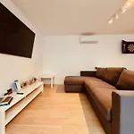 Click&guest - Sunny Oasis Terrace Feriehus *