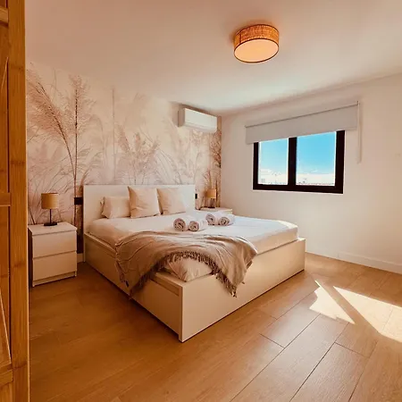 Click&guest - Sunny Oasis Terrace