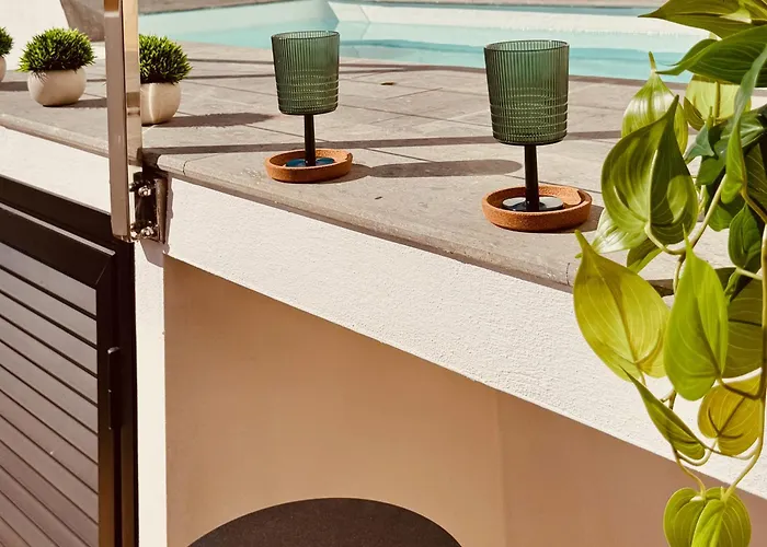 Vakantiehuis Click&guest - Sunny Oasis Terrace *