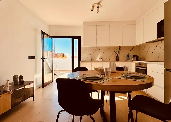 Click&guest - Sunny Oasis Terrace Vakantiehuis *