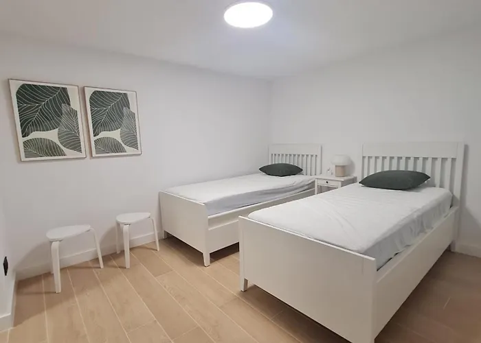 Vakantiehuis Click&guest - Sunny Oasis Terrace